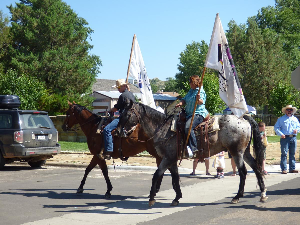 Amble Inn Medora Luaran gambar