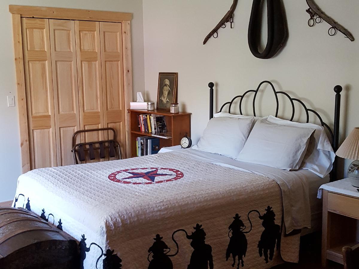 Amble Inn Medora Luaran gambar
